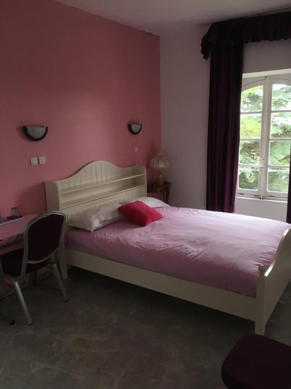 Bed and Breakfast Chateau Nevers Varennes-Vauzelles Zimmer foto